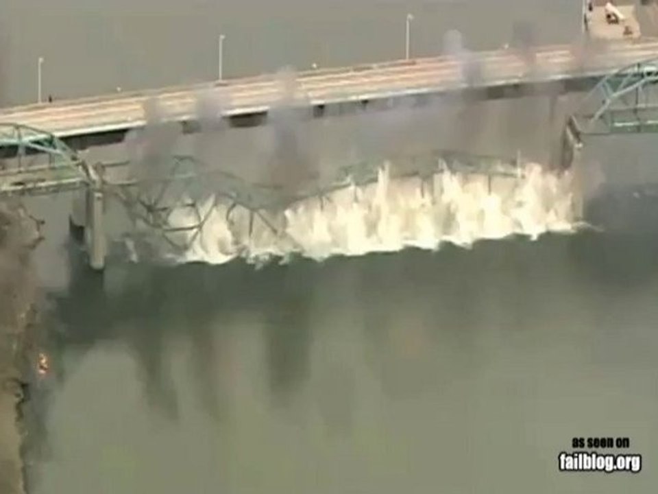 Tg si perde il crollo del ponte