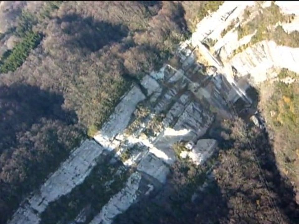 Vol Relief Falaise