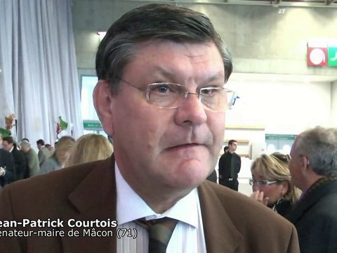 UMP : Congrès des maires : ITW de Jean-Patrick Courtois