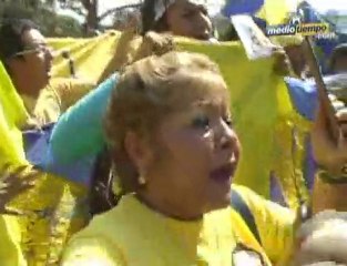 Medio Tiempo.com - Inicia ofrenda a Salvador Cabañas