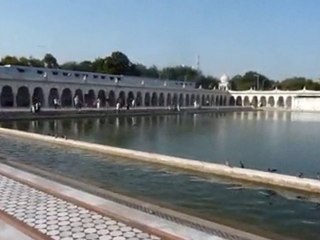 India 2010 - Delhi - Gurdwara Bangla Sahib