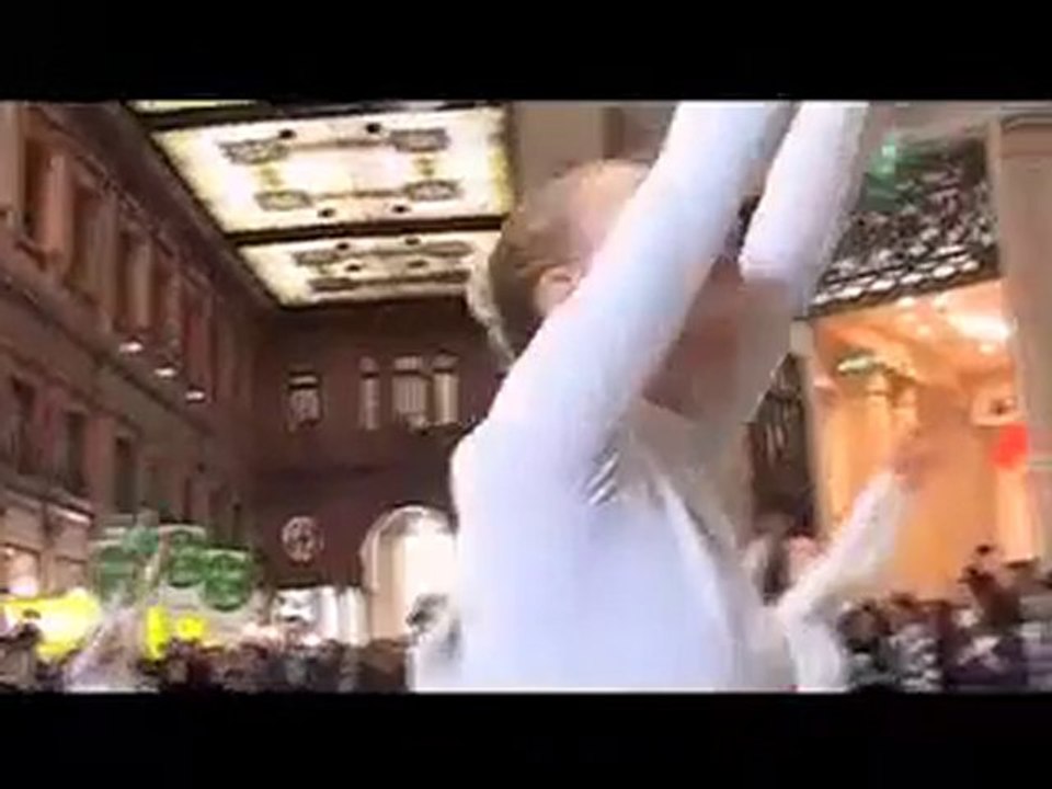 Flashmob ONE MILLION BALLS con Edison e la nazionale