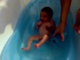 26 le bains avec papa