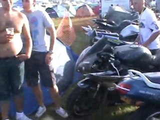 le gugusse au bol d'or avec ca dob