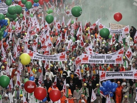 tvxs.gr | Al Jazeera: Ελλάδα & Ιρλανδία στο δρόμο του ΔΝΤ