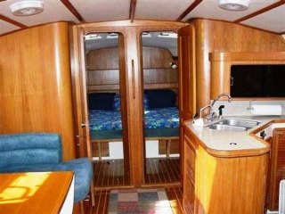 下载视频: Florida Boats – 2002 CATALINA YACHTS 504 Boat for Sale