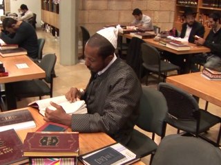 Jewish rapper Shyne takes Orthodox path back to stardom