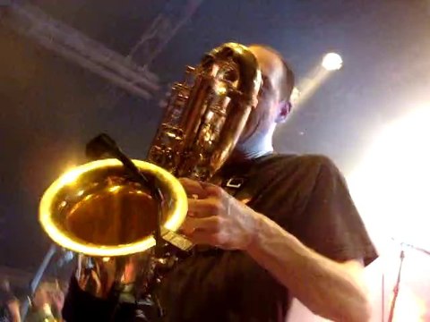 Los Tres Puntos @ Le Nautilys, Comines 20-11-2010