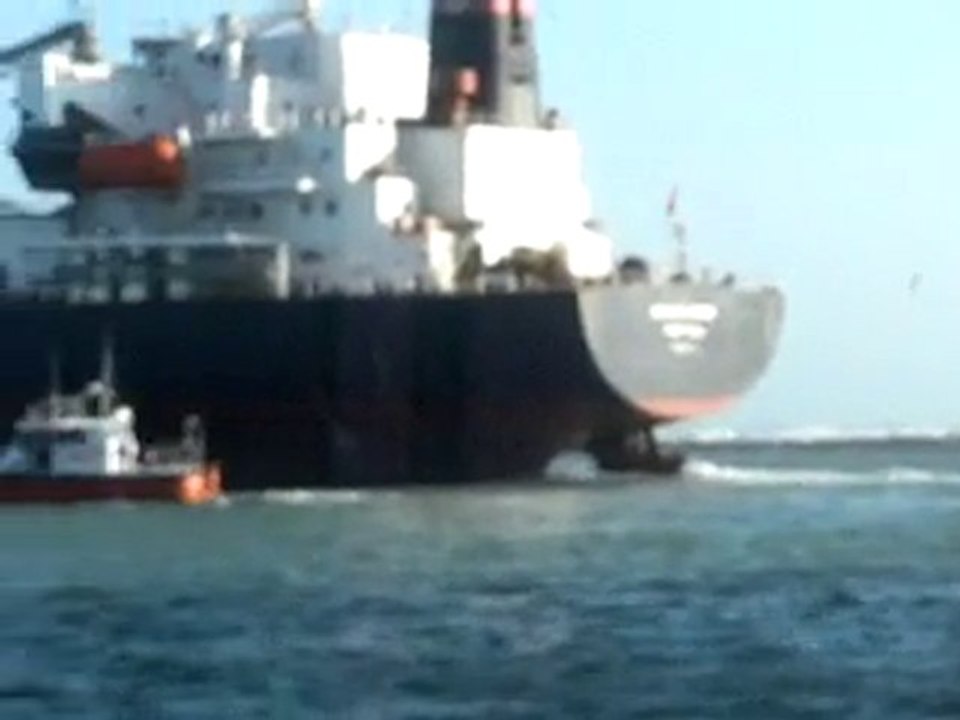 Impresionante choque maritimo