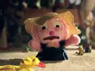 Something lurking Publicité aspirateur LG