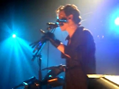 Raphael_ né dans ça Live @ La carrière de Saint Herblain ( Nantes )