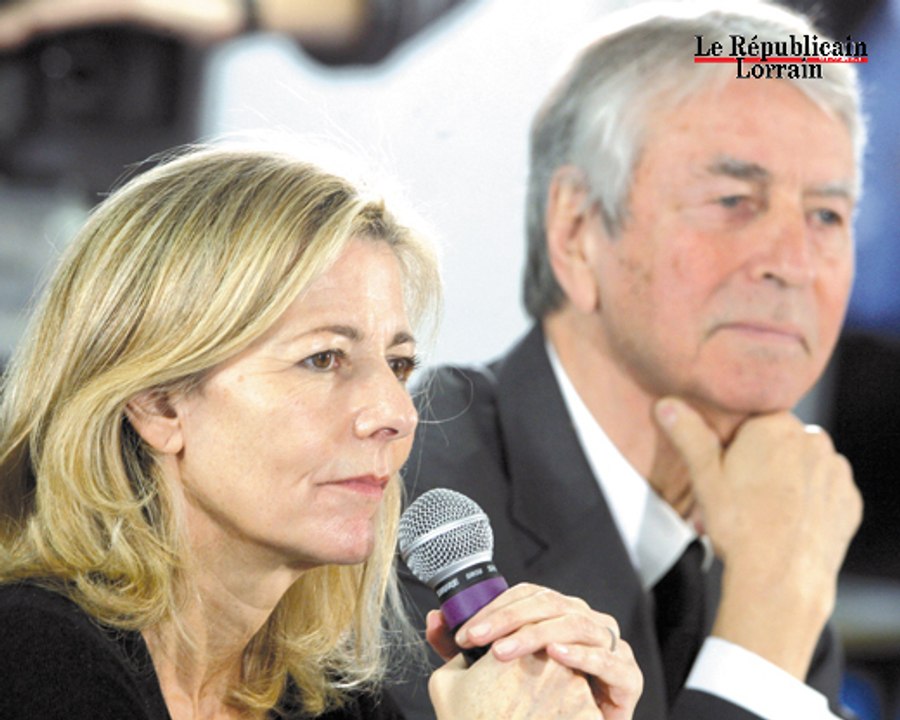 Sarkozy, Pulvar et la télé : les 4 vérites de Claire Chazal