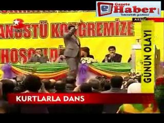 Türk değilim neden varlığım armağan olsun