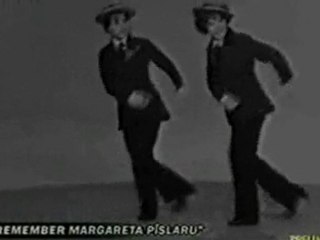 Margareta Paslaru & Anda Calugareanu - Ra ta ta