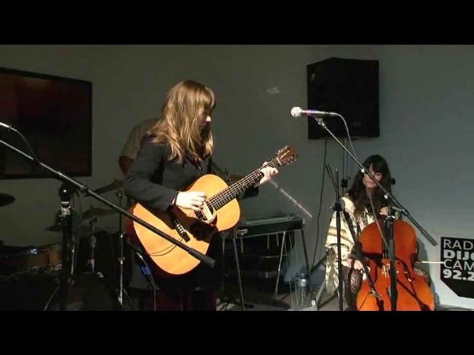 Emily Jane White en concert.