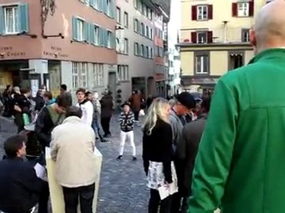 'Mit AusländerInnen stimmen' - Zürich, 13.-17.11.2010