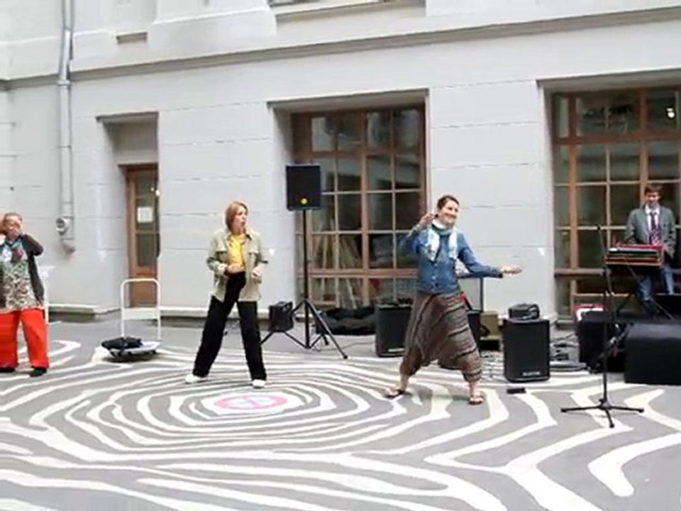 les sunlighs des tropiques interpreté par roger