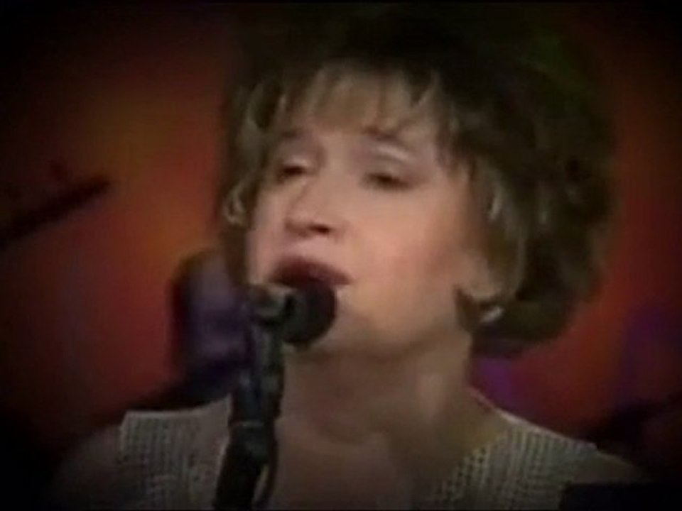 Ayşe Taş - Bir gönül vardı bende henüz aşkı tatmamış.HD