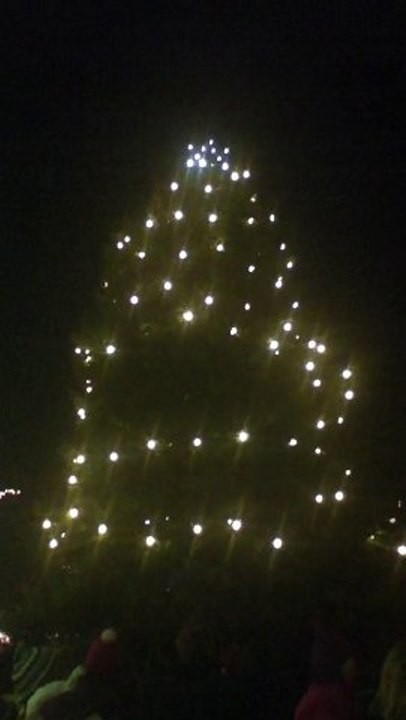 Juletræet Tændes I Svendborg