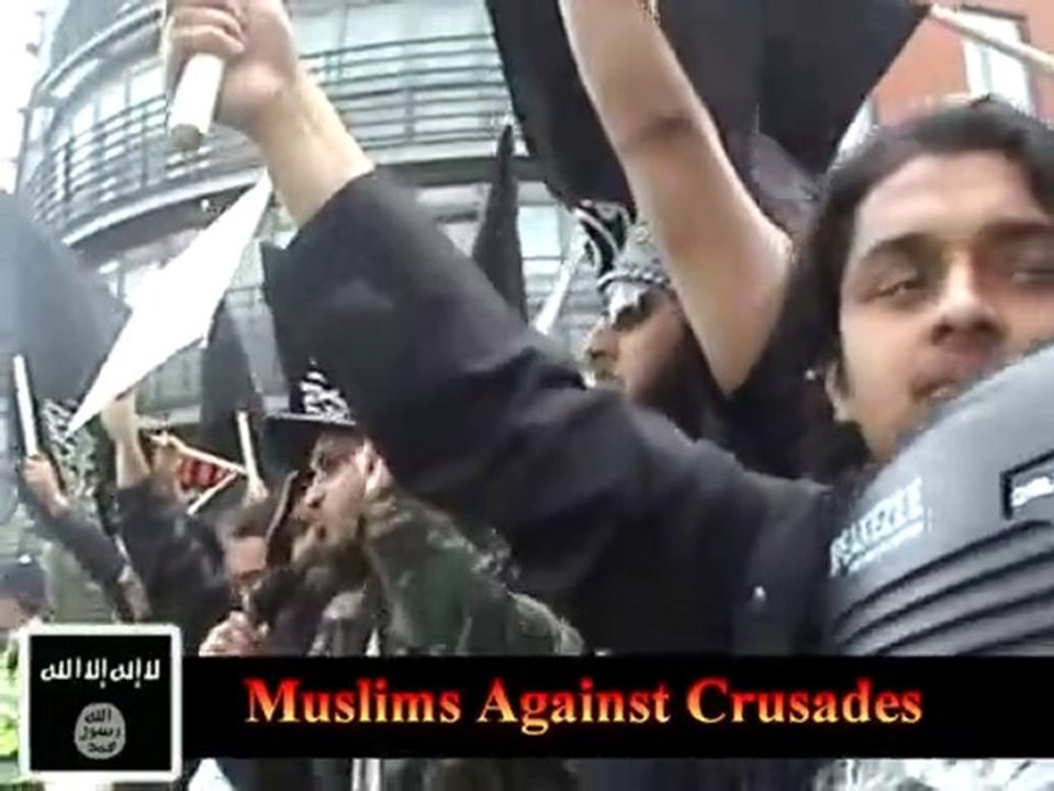 15 June 2010 Muslims Clash during Military Parade in Barking