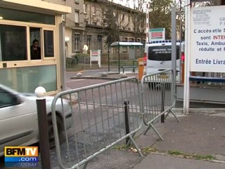 Un ado meurt après avoir attendu un médecin