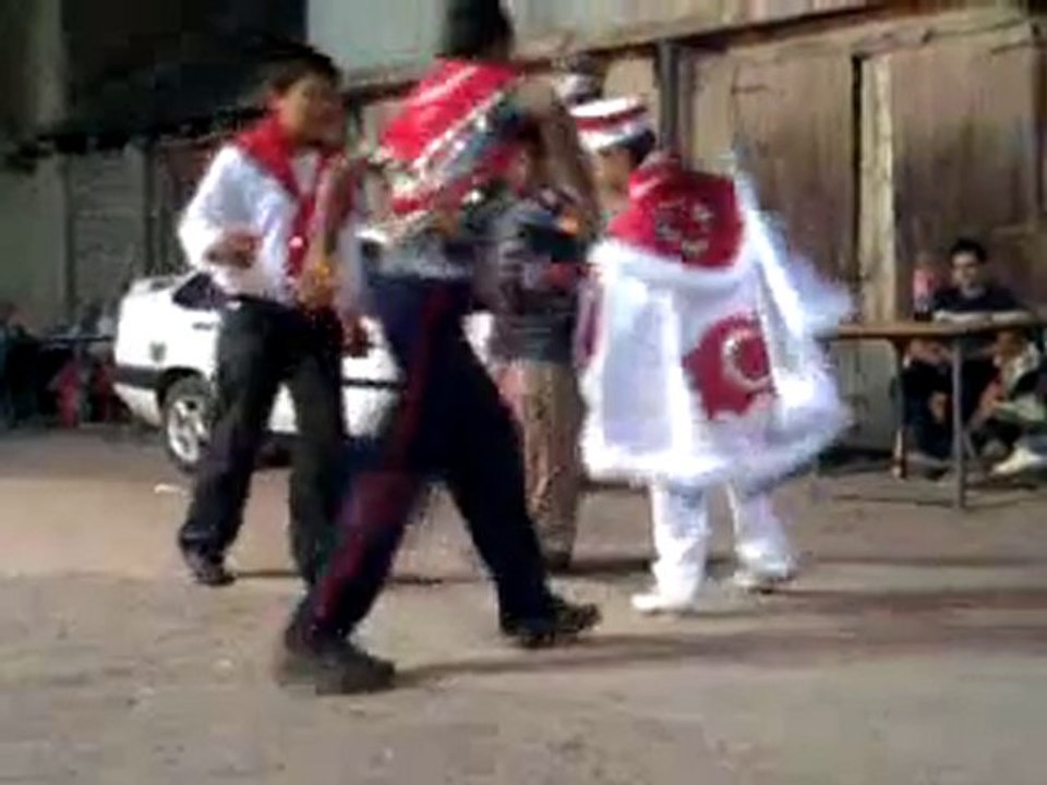 Konyalıların cocuklardan oyun show