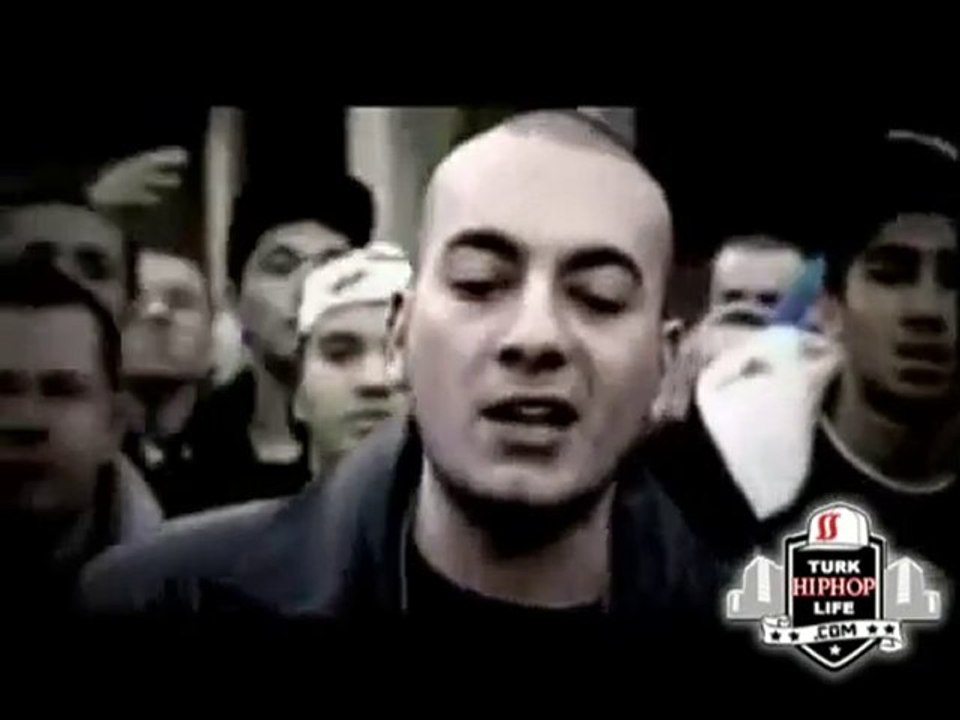 Dr.Fuchs & Sansar Salvo - Öldü Sanma @www.turkhiphoplife.com
