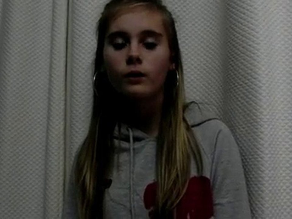 caroline costa reprise qui je suis