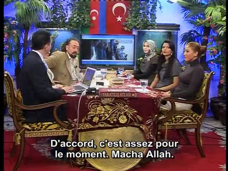 Visionnage des francs-maçons religieux faisant la prière dan