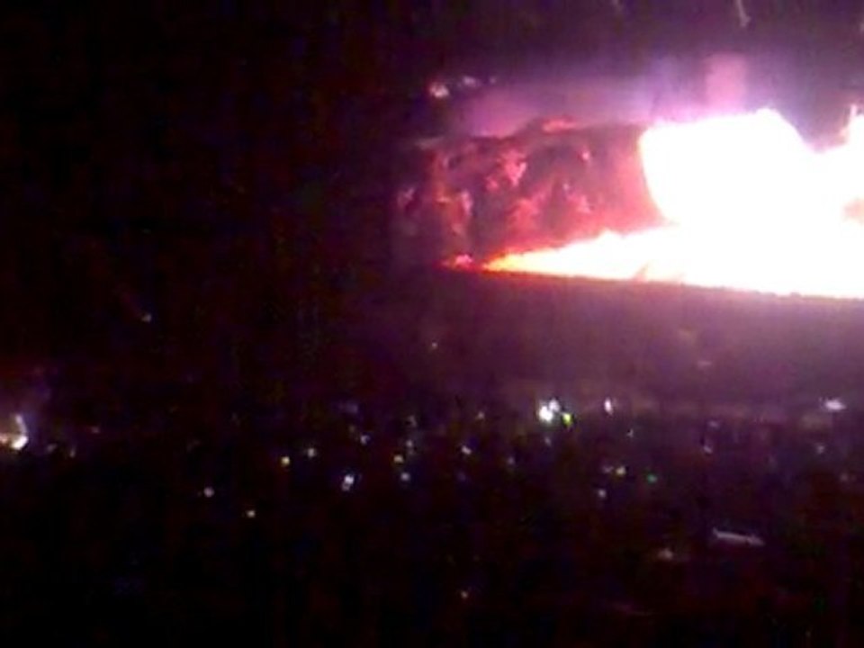 Shakira - Moment de danse sensuelle à l'Aréna Montpellier