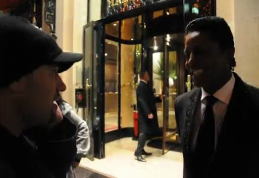 James Legendre singing Smile to Jermaine Jackson in Paris