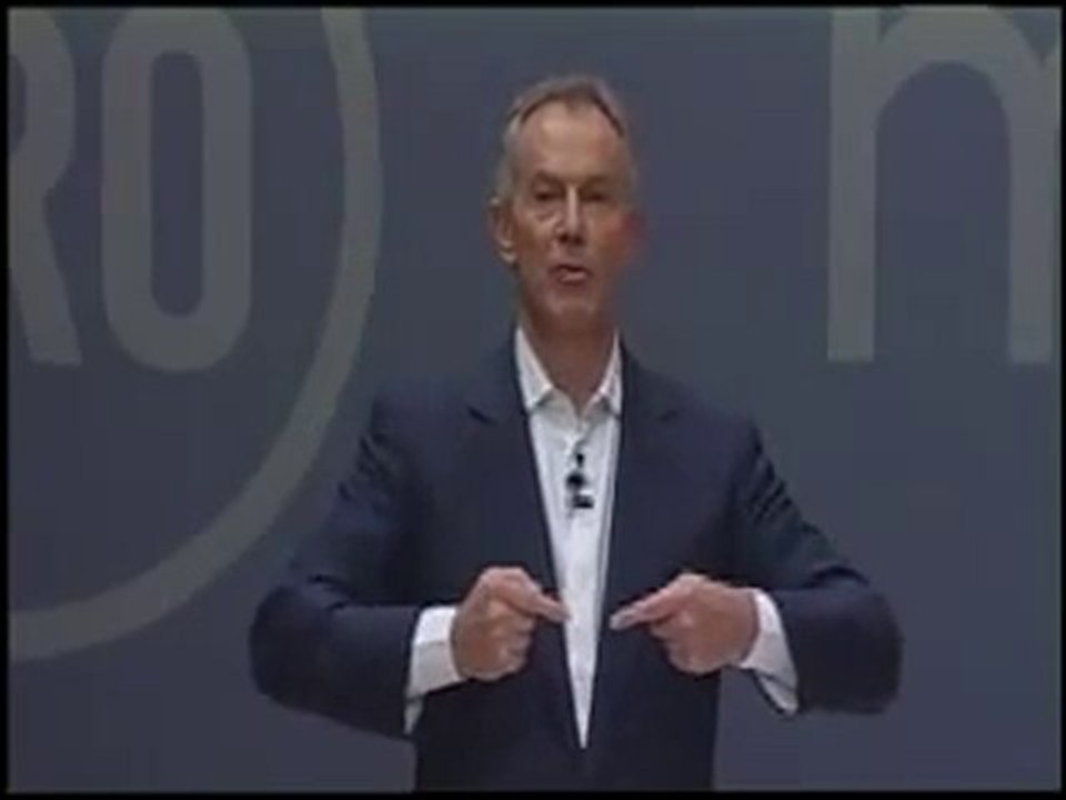 Christopher Hitchens and Tony Blair - Munk Debates 9