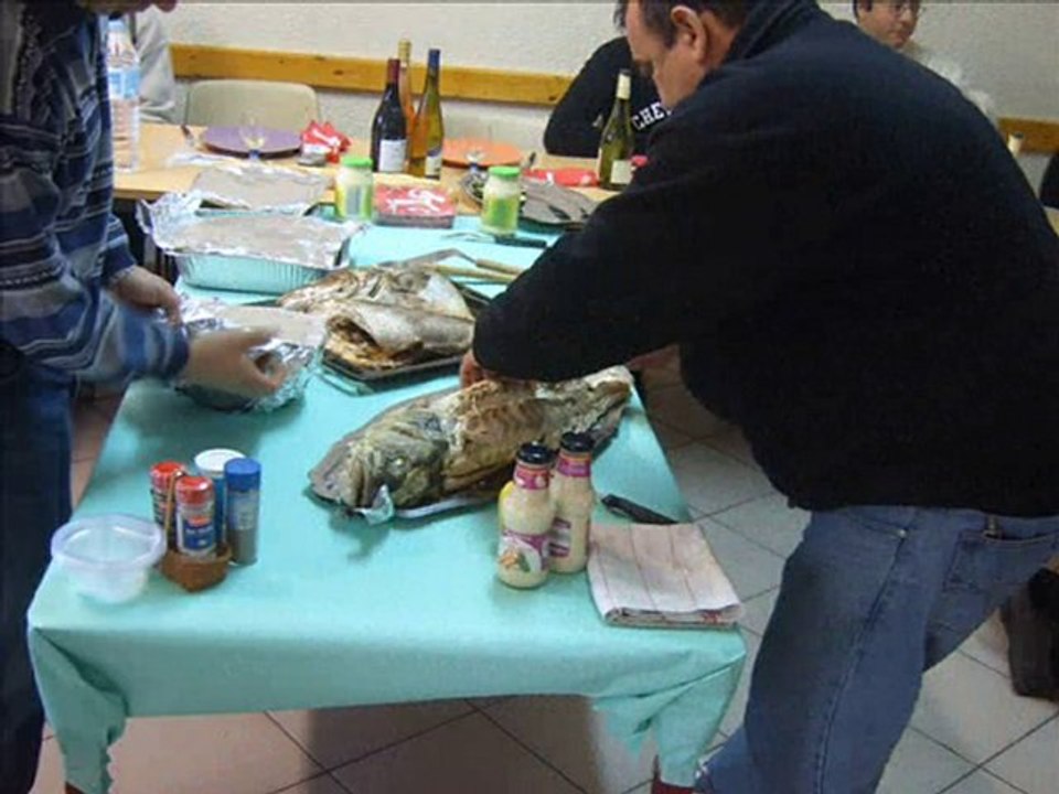 Repas entre péchous