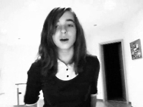 Ma reprise de Qui je suis de Caroline Costa