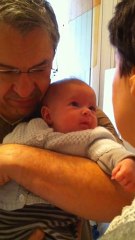 Câlin avec Papou et Madou