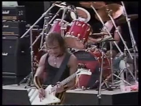 Scorpions - Rock You Like a Hurricane (Live 1984)