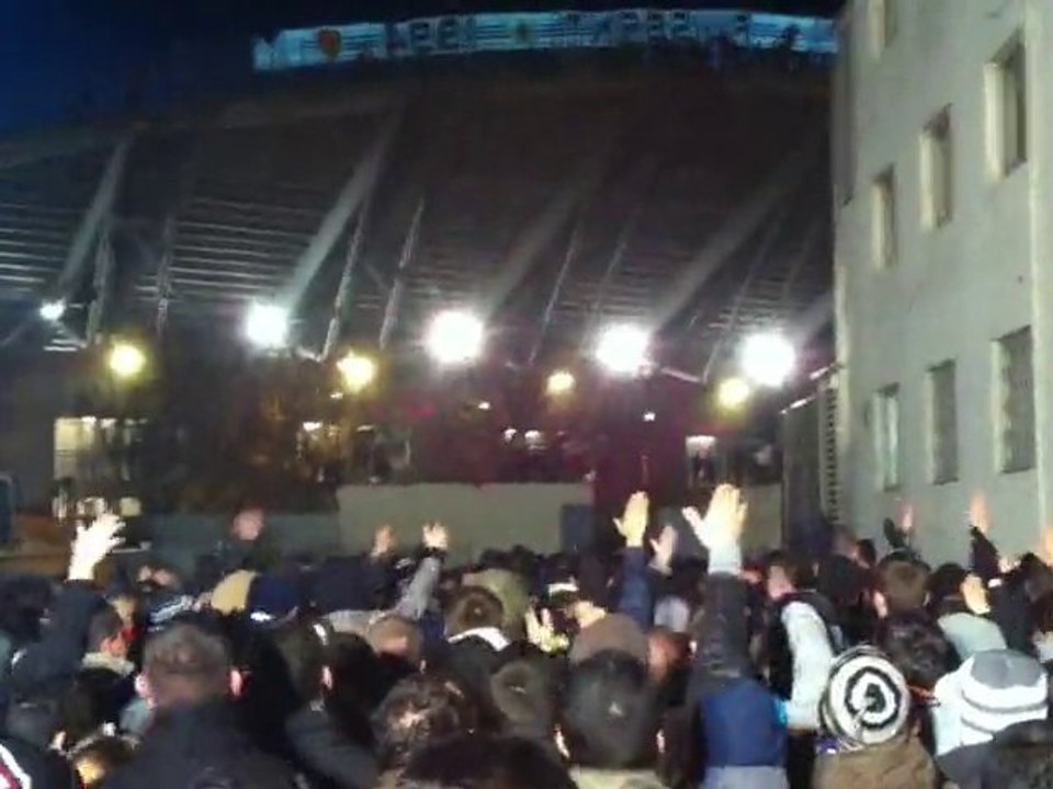 Marseille - Montpellier, devant l'entrée du Stade Vélodrome