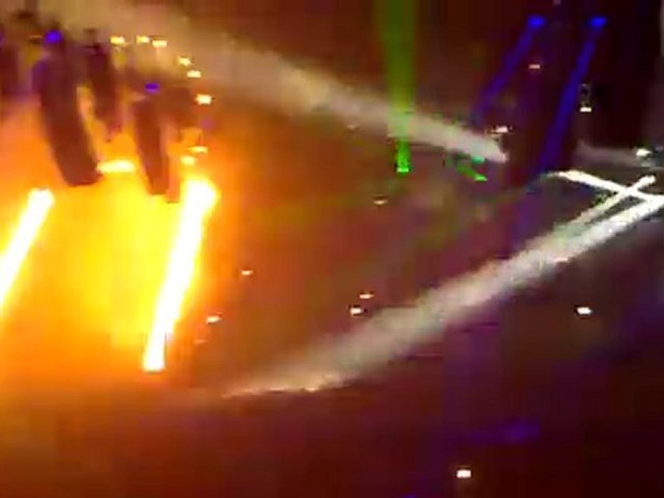 Qlimax 2010 Intro Noisecontrollers