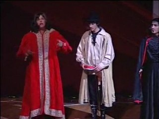 Yamuk Prenses ve Yedi buçuk Cüceler