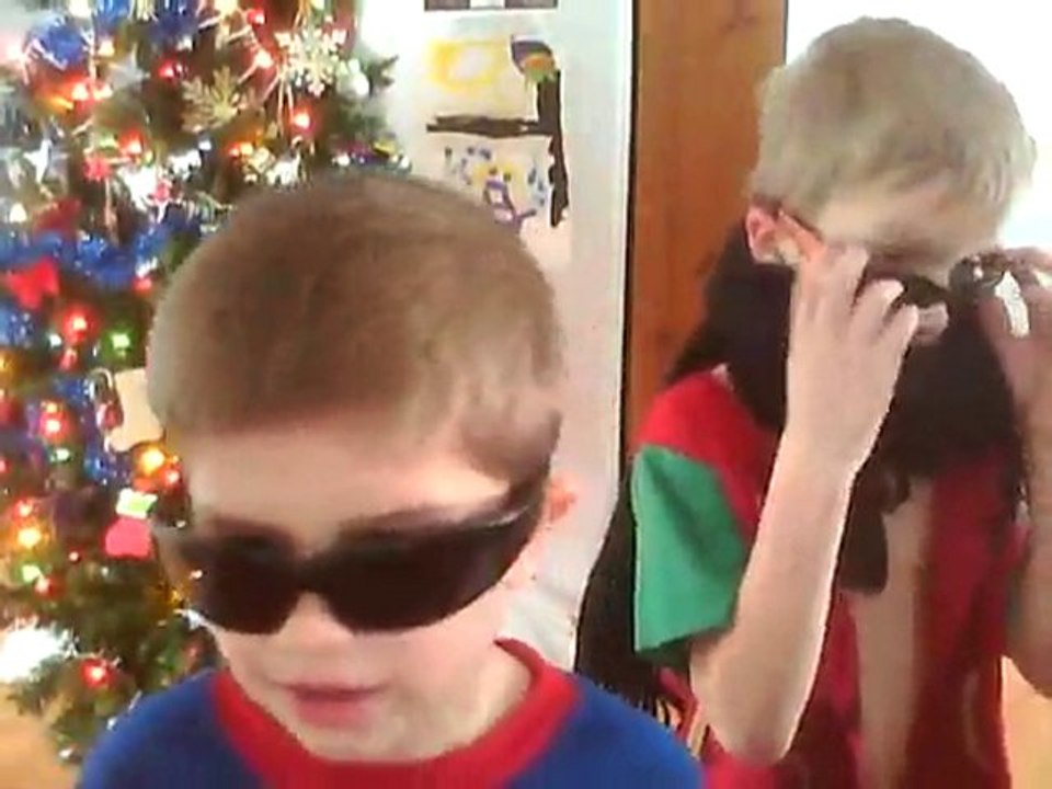 LIPSING GLASS RELEVE (lady gaga remix)