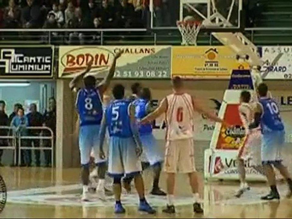 Basket N1M : Challans - Denek Bayonne (85 à 78)