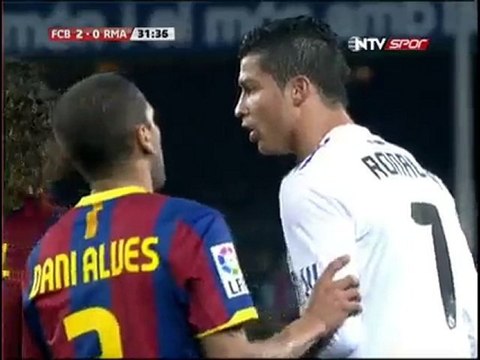 Ronaldo Víctor Valdés Valdes Josep Guardiola Fight