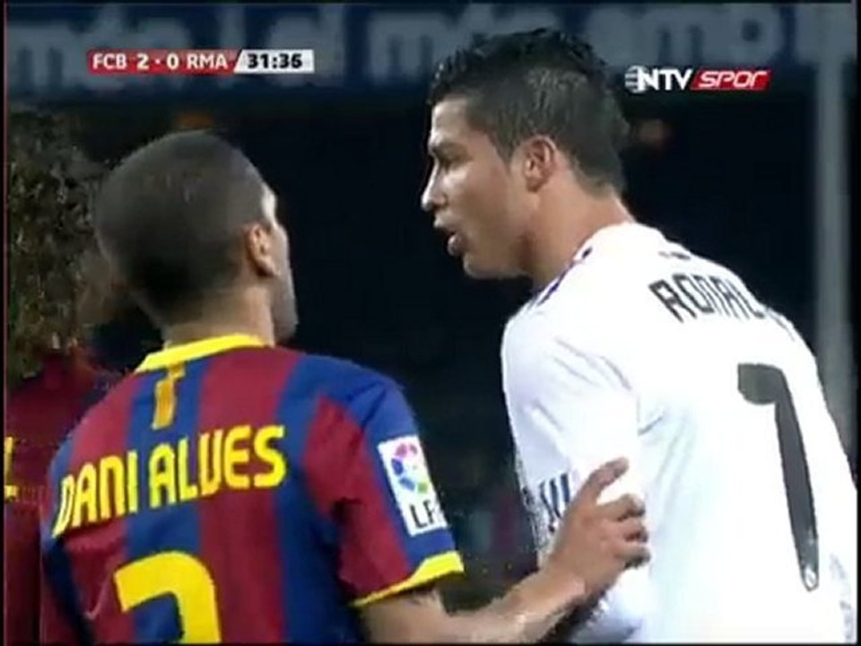 Ronaldo Víctor Valdés Valdes Josep Guardiola Fight