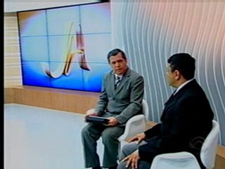 Secretário de segurança  fala do CCEA no Jornal do Almoço