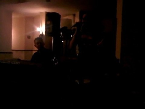 nazire ali-güller ve dudaklar