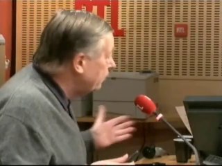 Ségolène Royal accélère