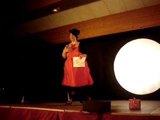 Drôle de Voyage-Anne Cyrille