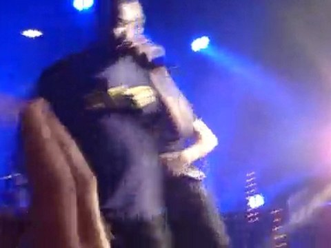 113 Une prise-concert Bataclan arrivée sur scène...11/2010.