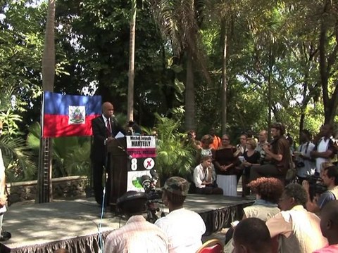 Haïti: deux des favoris se rallient au processus électoral