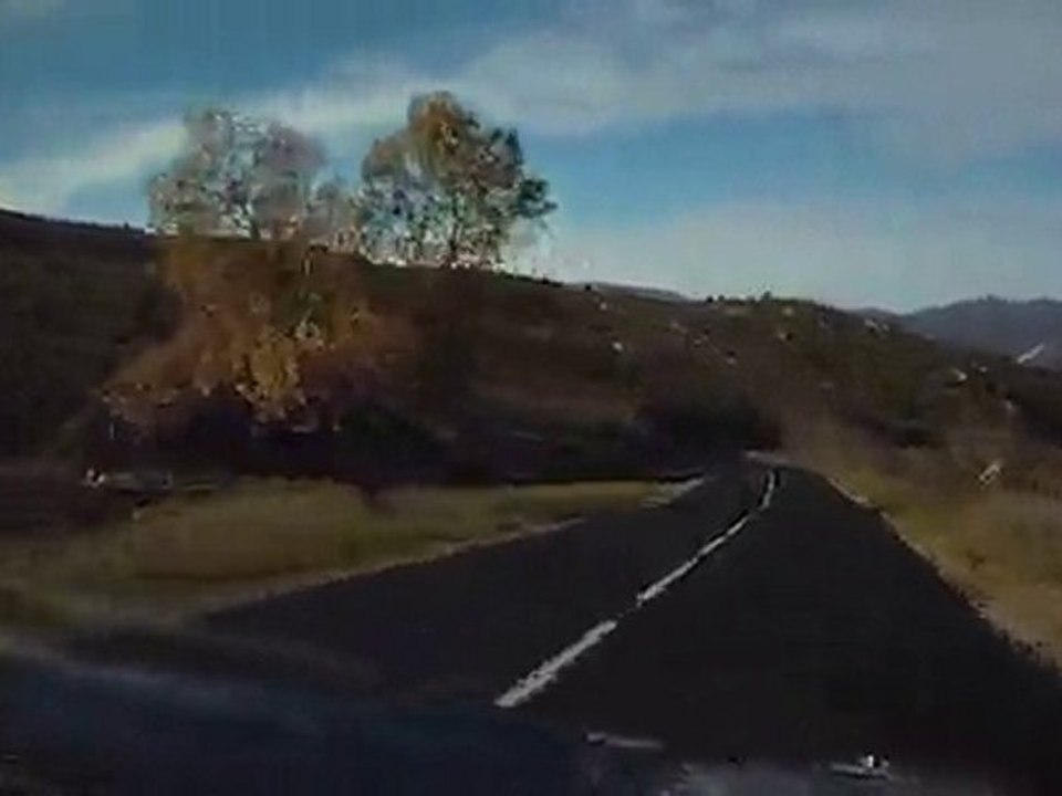 es 5  ( !!!!!!!!!!!  descente du Col des AUZINES givrée  )